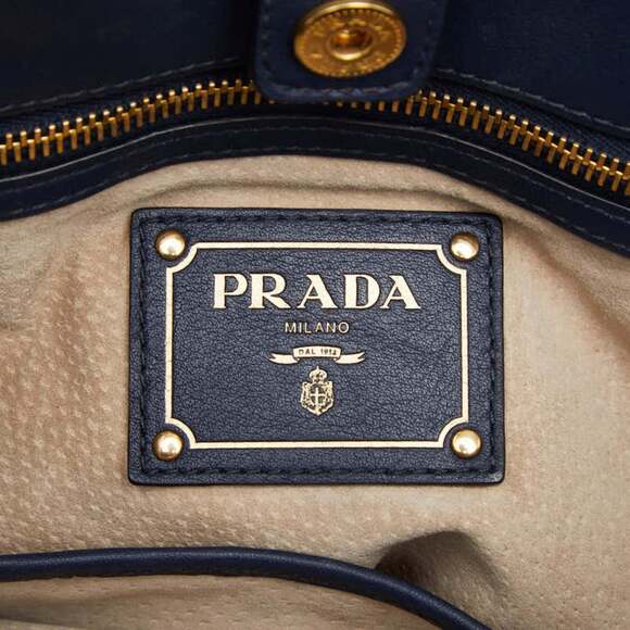PRADA Blue Leather Shoulder Bag - Picture 12 of 14